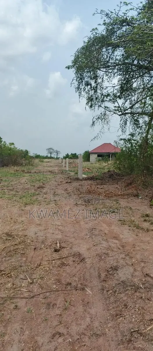 Registed Land for Sale · Photo 1