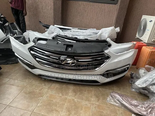 Hyundai Santafe 2017 Front Bumper Complete · Photo 1