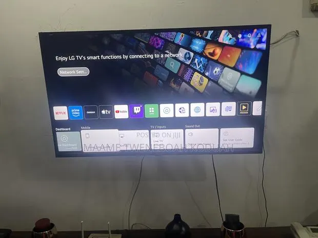 LG 43" Smart Ultra HD TV (Model: 43UP7550PVG) – Pristine Condition! · Photo 1