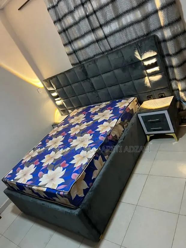 Queen Size Bed Frame and Mattress Available · Photo 1