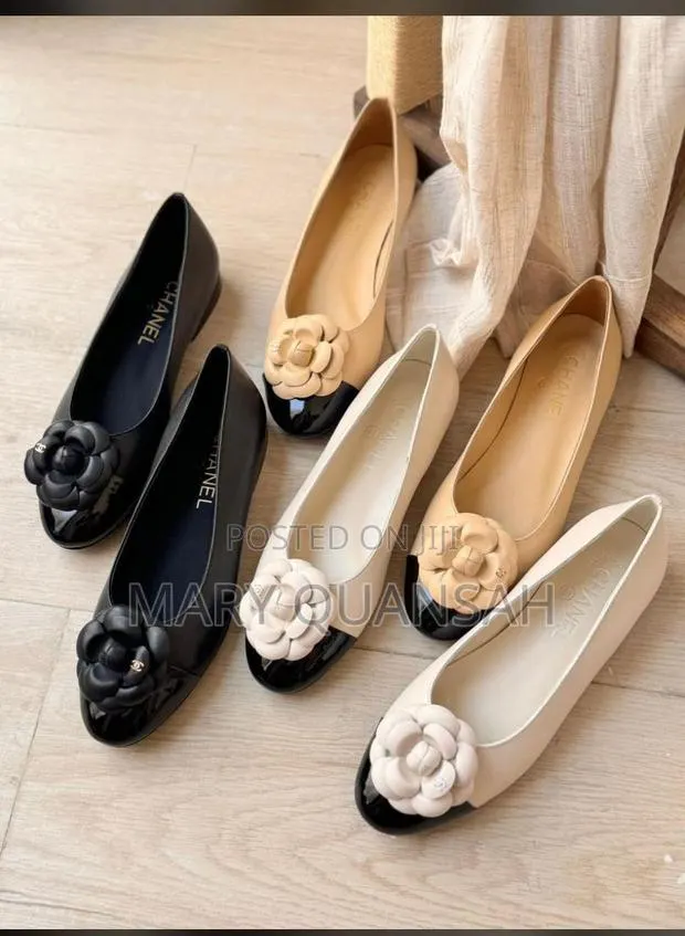 Chanel Shoe · Photo 1