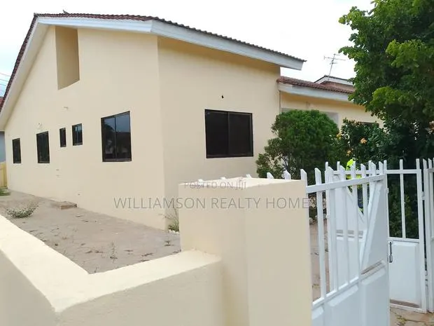 3bdrm House in Devtraco Estate,, Spintex for rent · Photo 1