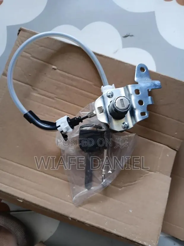 Honda Civic 2008 Door Key · Photo 1