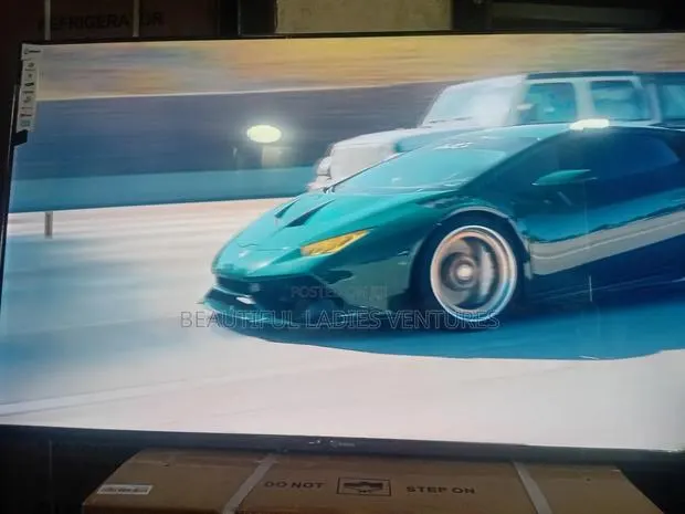 Asano 50” Flat Screen Smart Tv – Sleek and Stylish · Photo 1