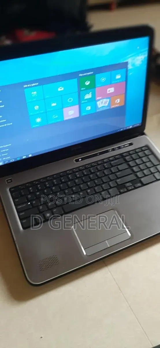Laptop Dell XPS 17 L702X 6GB Intel HDD 500GB · Photo 1