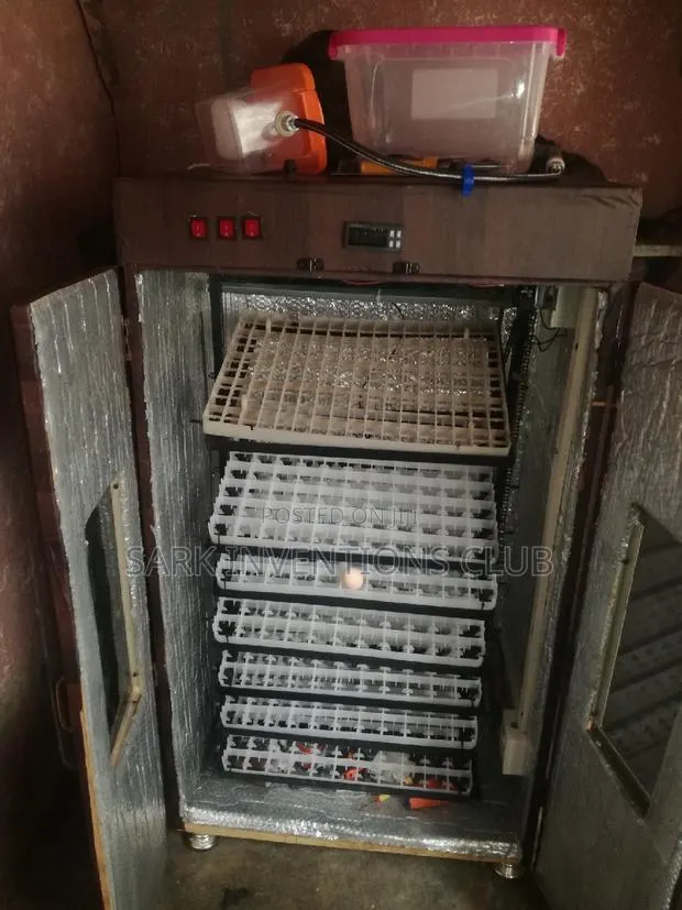 Egg Incubator · Photo 1