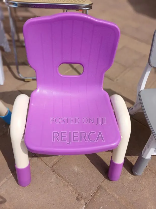 Quality Kids Plastic Chair for Sale · Photo 1