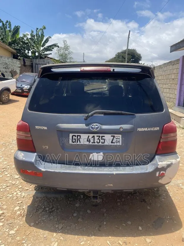 Toyota Highlander 2003 Silver