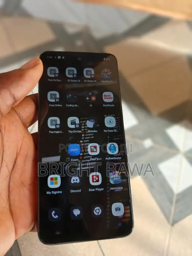 Motorola Moto G13 128 GB Black · Photo 1