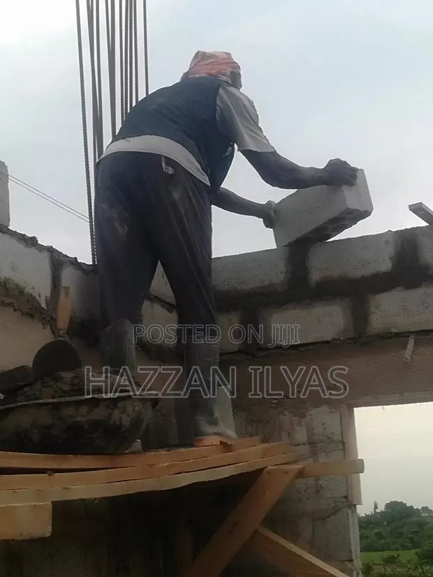 Block Laying Expert in Accra · Photo 1