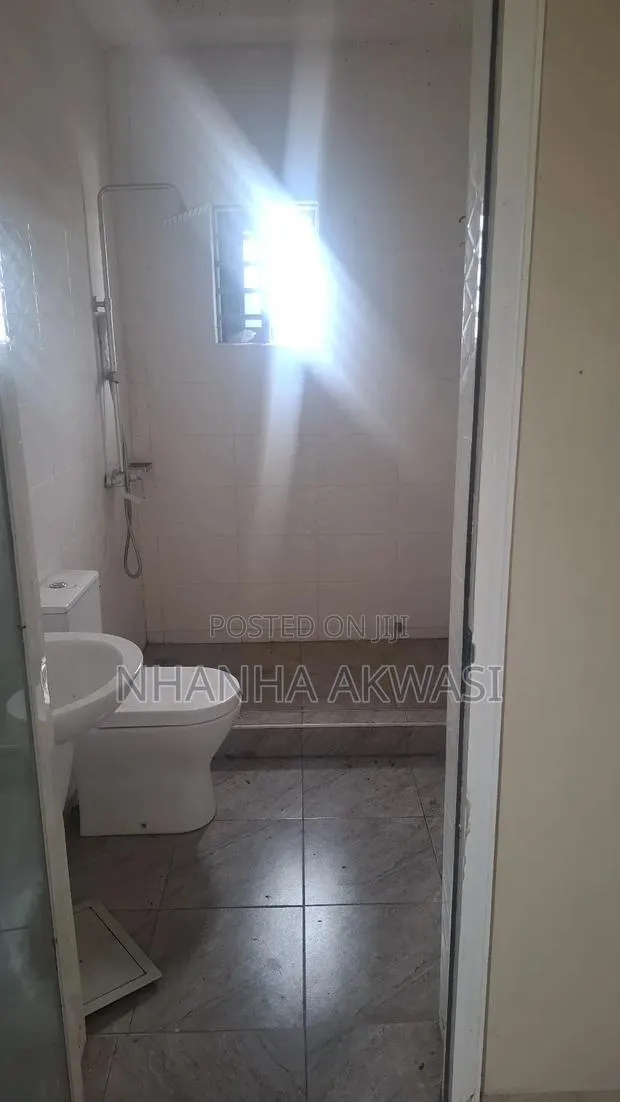 1bdrm Apartment in Klagon Ndc, Sakumono for rent · Photo 1