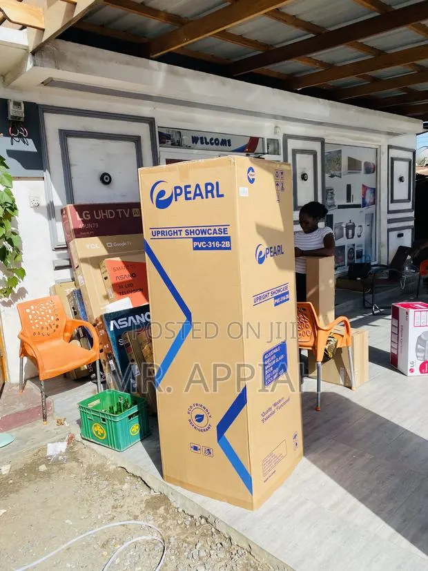 Fresh in Box Pearl PVC 316-2b Single Door Beverage Cooler. · Photo 1