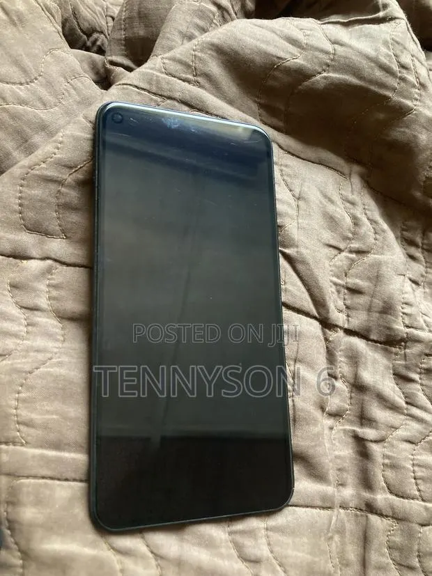 Google Pixel 5 128 GB Black · Photo 1