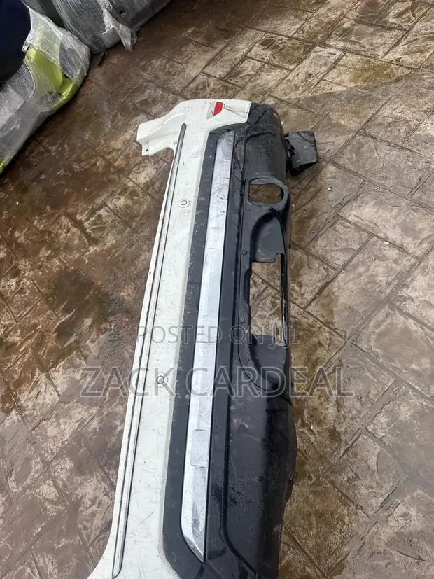 Nissan Pathfinder 2015 Back Bumper Available · Photo 1