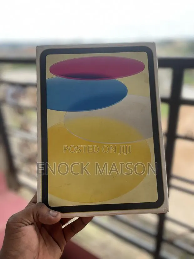 Apple iPad (2025) 128 GB Yellow · Photo 2