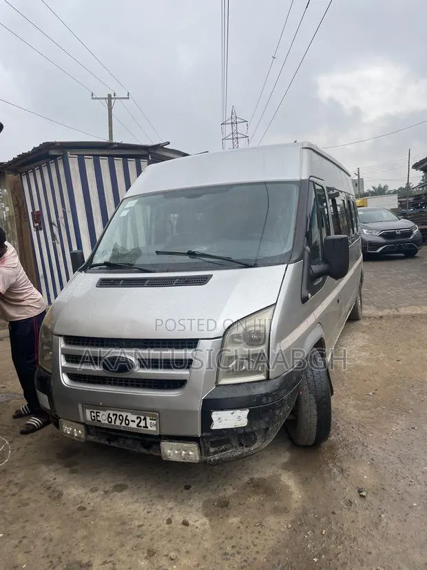 Ford Transit 2007 Grey · Photo 1