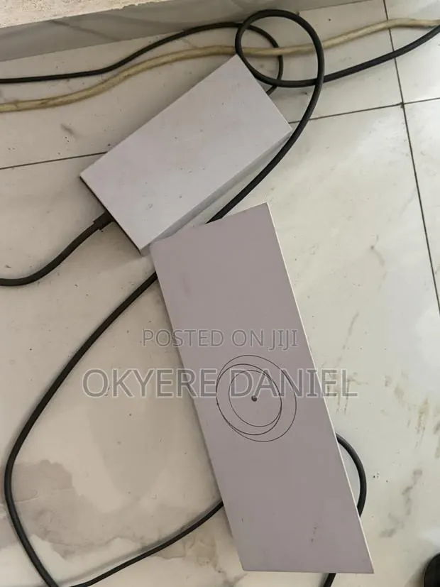 Starlink Standard Kit · Photo 1