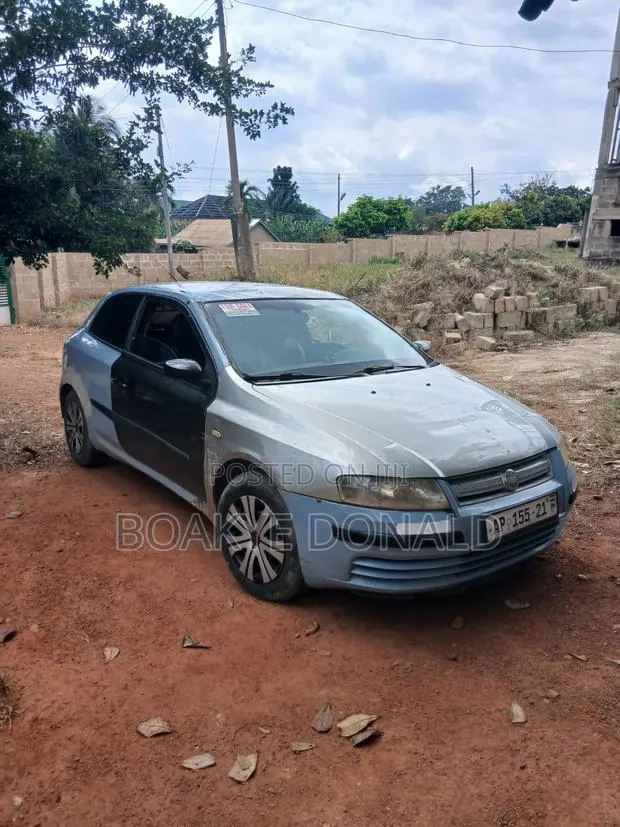 Fiat Stilo Break 2003 Gray · Photo 1
