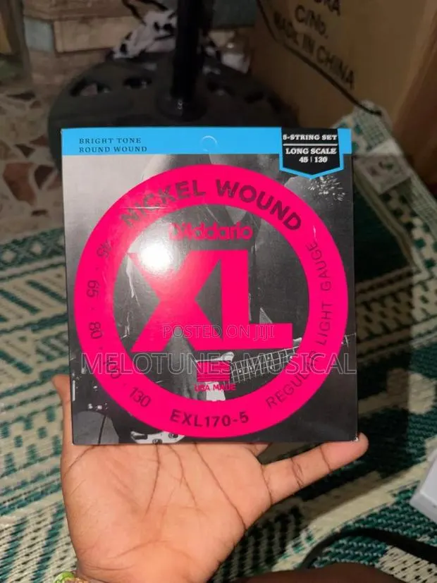 d'Addario EXL170-5 Nickel Wound Bass Guitar Strings · Photo 1
