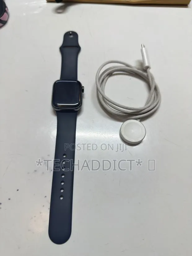 Stainless Steel Series 8 41mm GPS + Celluar