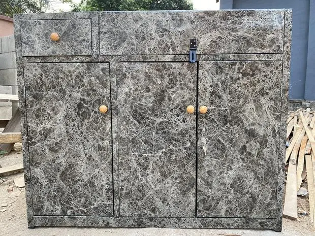 Kitchen Cabinet · Photo 1