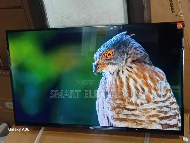 TCL 32” Led Television – Compact Size, Big Experience · Photo 1