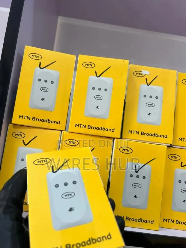 Universal Mifi All Networks · Photo 1