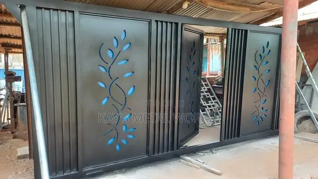 Modern Designer Metal Sliding Gate | Custom Steel Gate · Photo 1