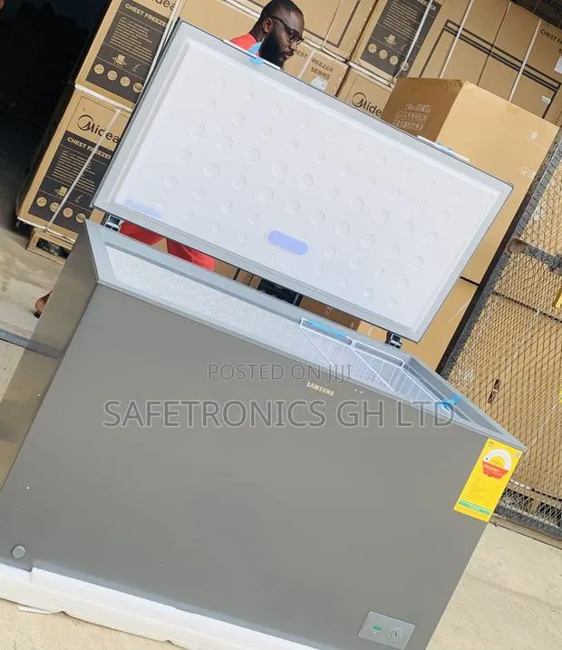 Super New Samsung 371 Litres Chest Freezer Ri70f37v1gagh · Photo 1