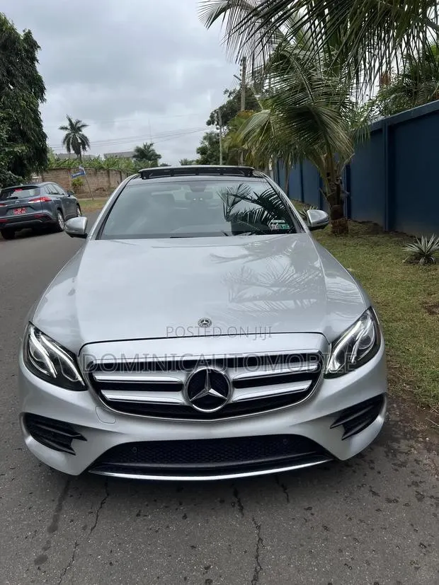 Mercedes-Benz E300 2019 Silver