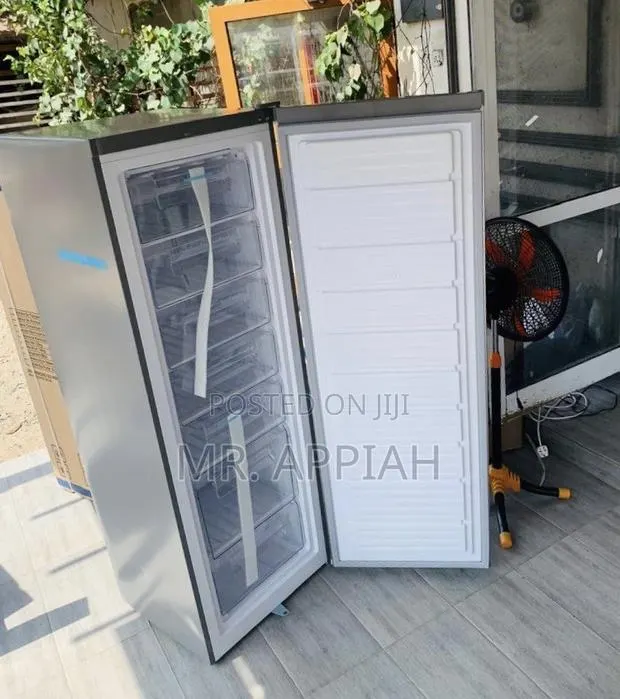 Premium Nasco Upright Standing Freezer(PuF-370) · Photo 1