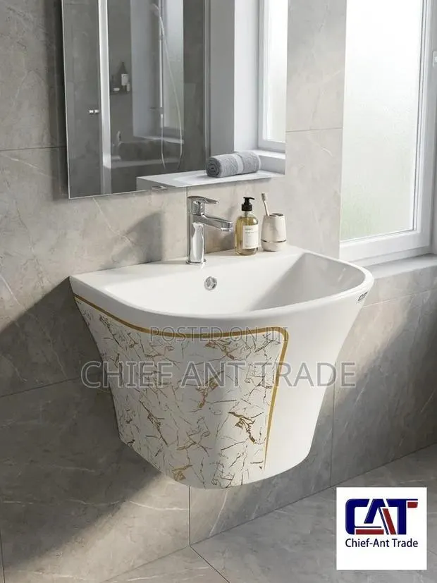 Ceramic Hung Basin. G955/K-1242 · Photo 1