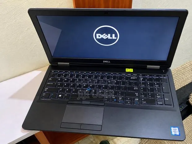 Laptop Dell Latitude E5570 8GB Intel Core i5 SSD 256GB · Photo 1
