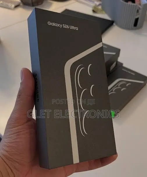 New Samsung Galaxy S26 Ultra 5G 1 TB Black · Photo 1