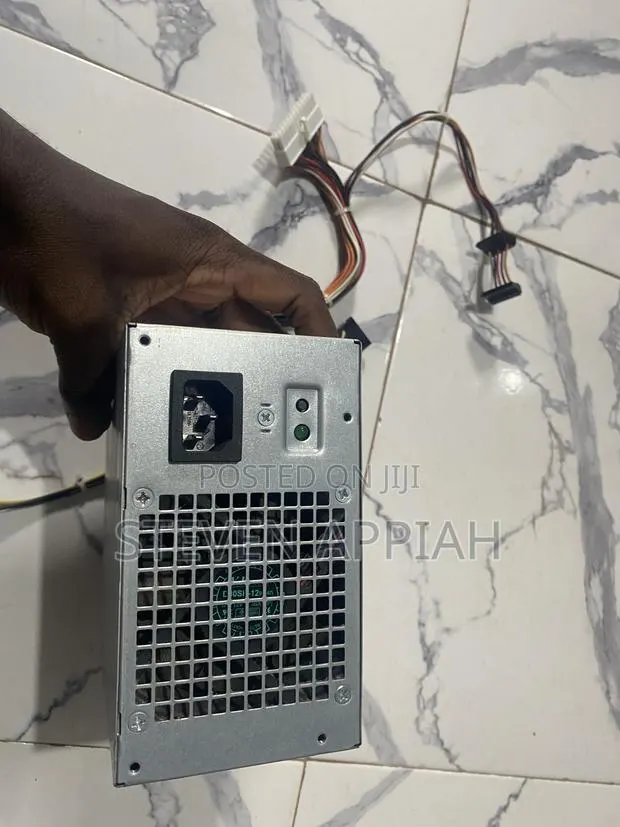 Power Supply Unit 240 Watts · Photo 1