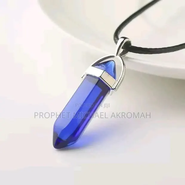 Natural Tiger Eye Blue Stone Crystal Pendant · Photo 1