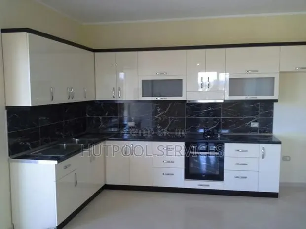 Ultra Modern Kitchen Cabinet 011 · Photo 1