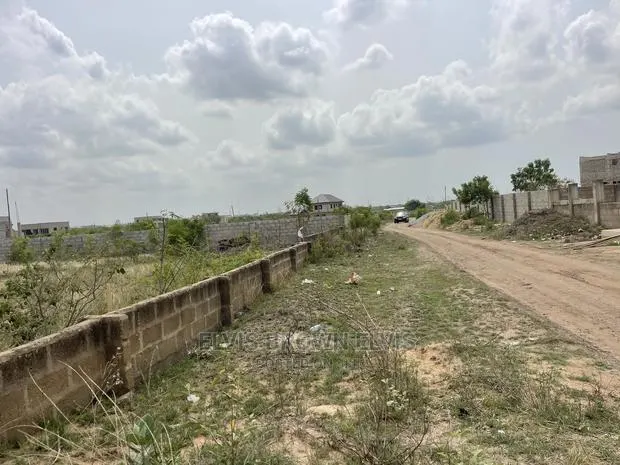 5 Plots of Judgment Land for Sale at West Trasacco Zoomlion · Photo 1