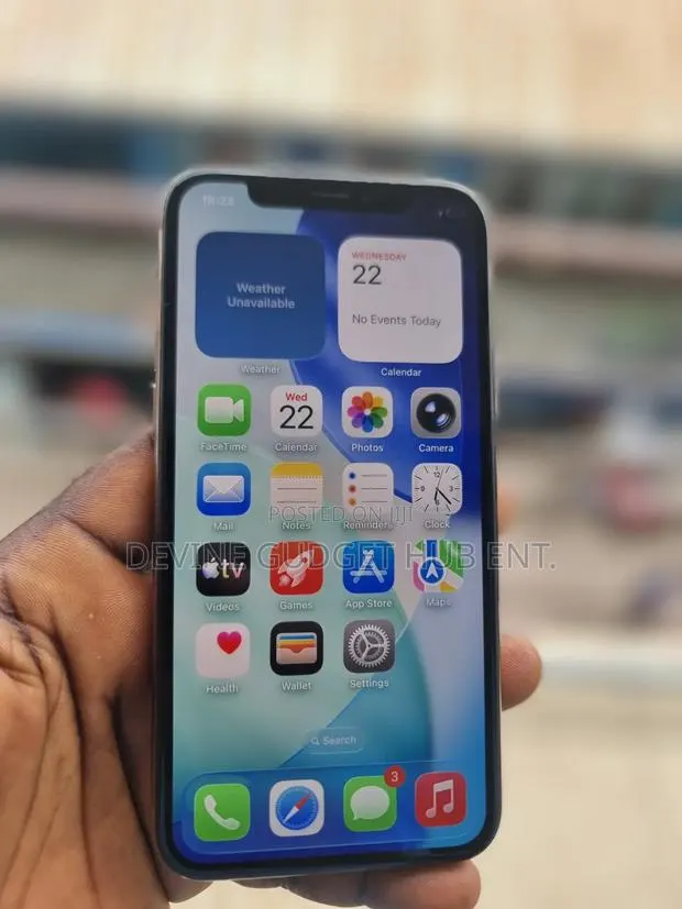 Apple iPhone 11 Pro 256 GB · Photo 1