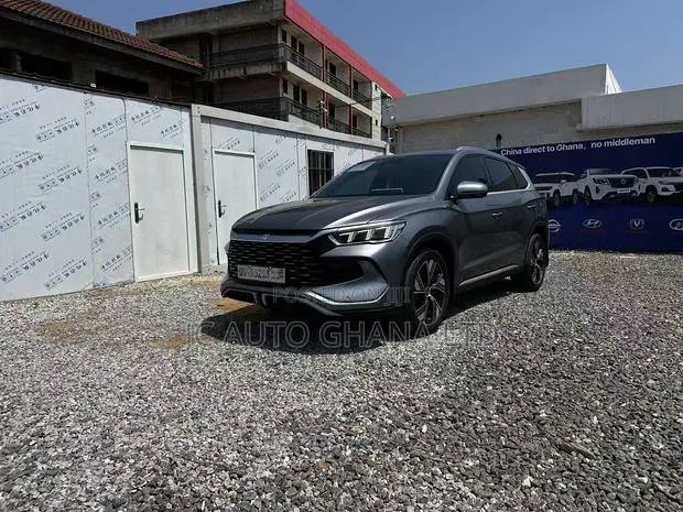 BYD Song Pro DM-i 2024 Gray · Photo 1