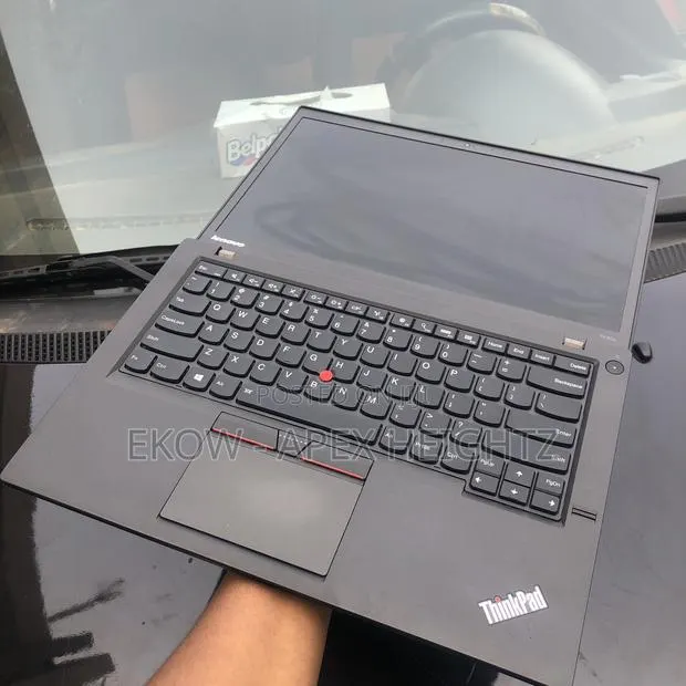 Laptop Lenovo ThinkPad T450 8GB Intel Core I5 SSD 256GB · Photo 1