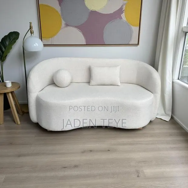 White Fabric 2 in Fabric Sofa · Photo 1