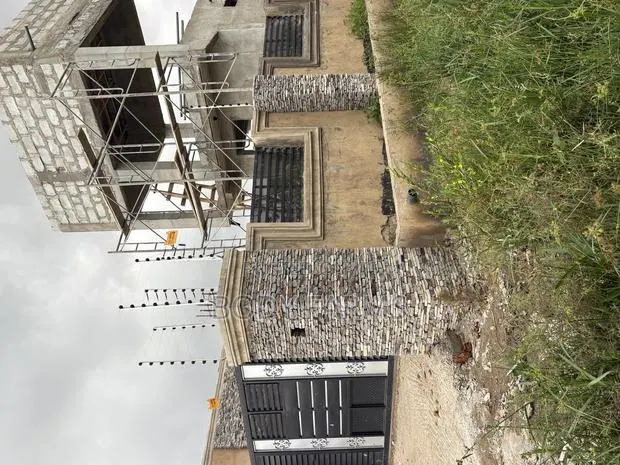 2bdrm House in Opeikuma, Kasoa for sale · Photo 1