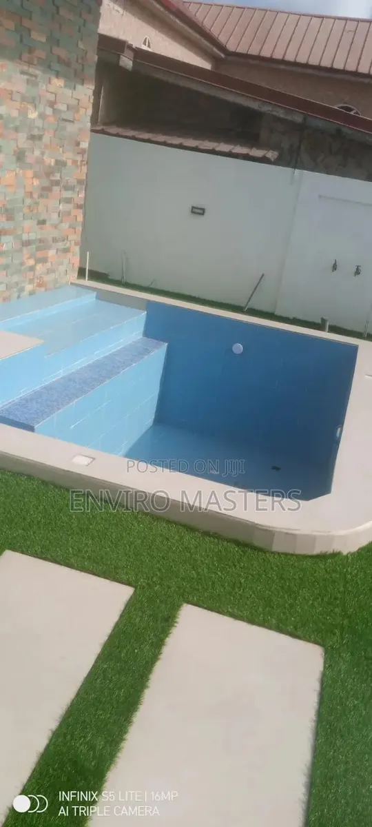 Swimming Pool and Water Park · Photo 3
