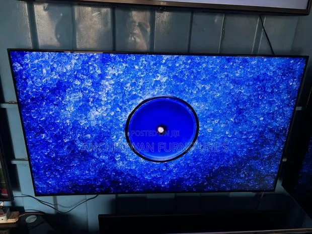 Samsung Uhd 55 Inches Smart Tizen Os Software Tv · Photo 1