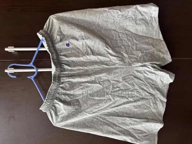 Champion Cotton Jersey 6" Short (Size 32-34) · Photo 1