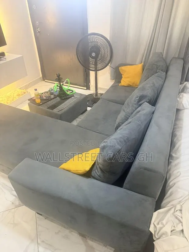L-Shaped Grey Sofa/Couch With a Mini Table · Photo 1
