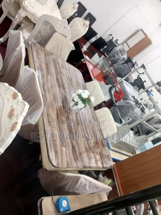 Marble Dining Room Set Available for Sale · Photo 1