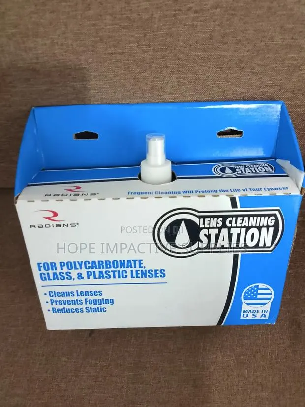 Lens Cleaning Station. · Photo 1