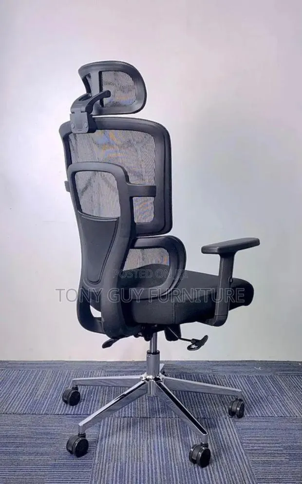 Comfortable Office Chair Adjustable Arm · Photo 1